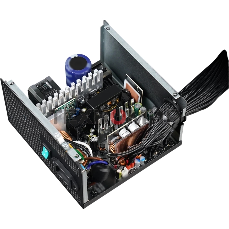 Блок питания Deepcool/GamerStorm PN650D, 650Вт, 80 PLUS Gold, 120мм, черный