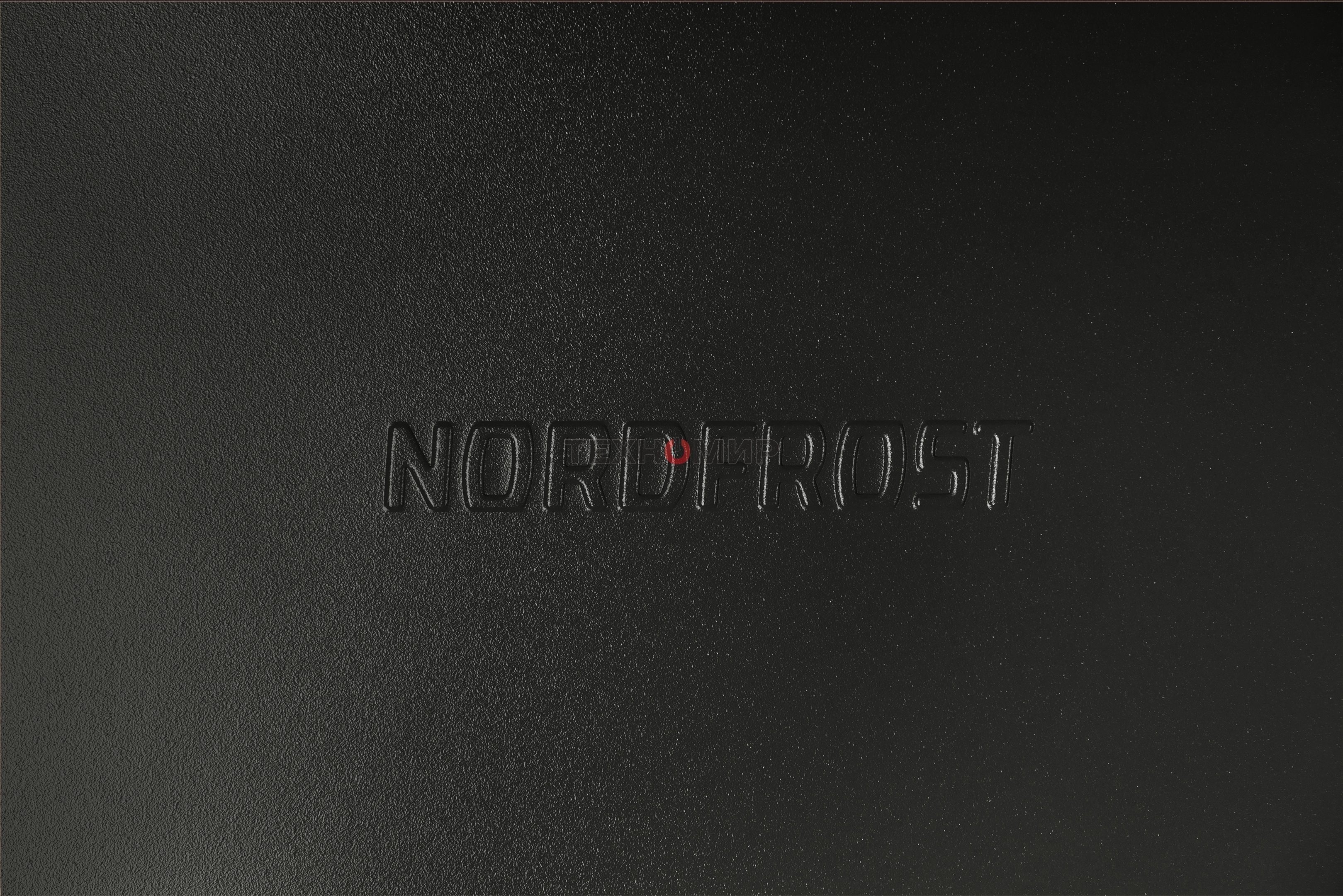 Холодильник Nordfrost NRB 132 B черный двухкамерный 205/100 л морозилка снизу, капельная система