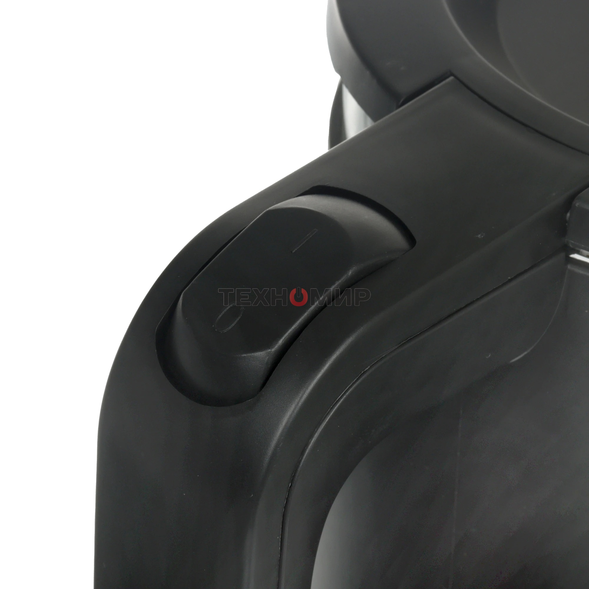 Чайник электрический BQ KT2000G черный. Мощность: 1500 Вт, Максимальный объем: 1.5 л