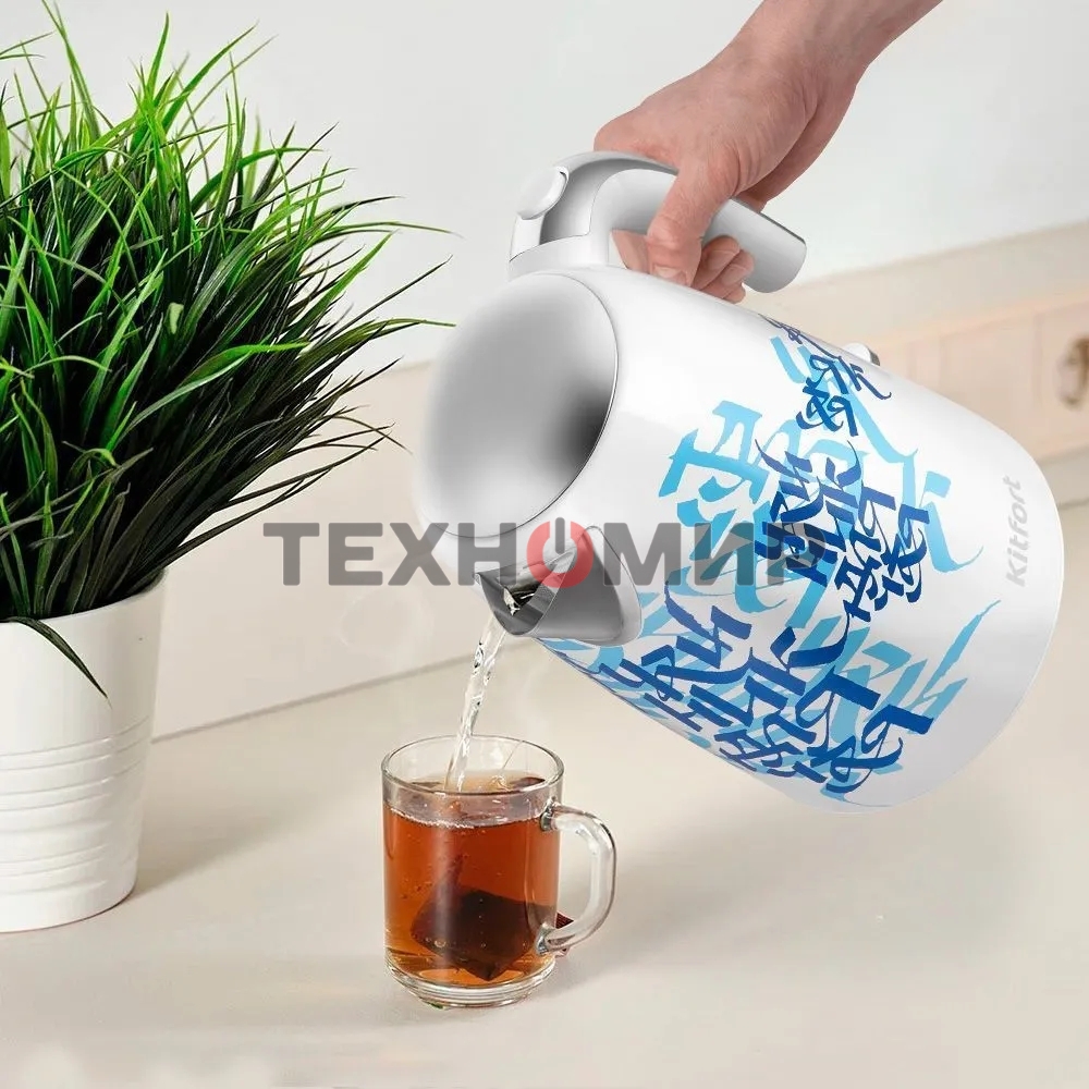 Чайник электрический Kitfort КТ-6772 1.7 л, 2200 Вт, белый/синий корпус: металл/пластик