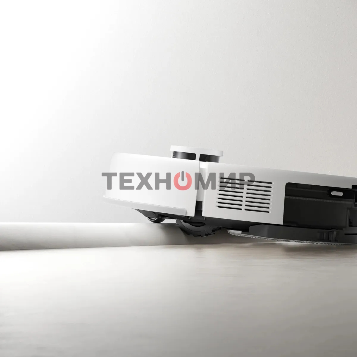 Робот-пылесос Dreame Trouver E20 Pro Plus белый, 3200 мAч Li-Ion, уборка сухая/влажная, пылесборник контейнер 0.330 л