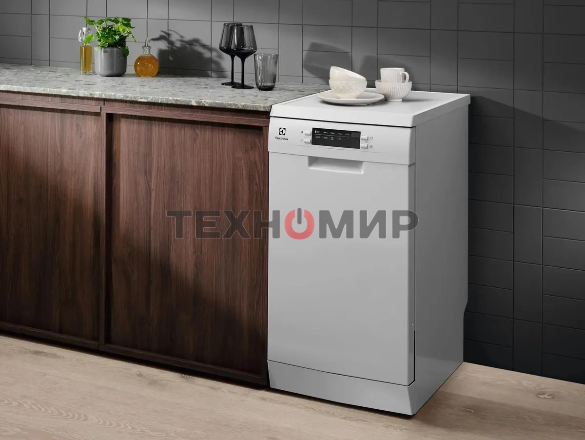 Посудомоечная машина Electrolux ESA42110SW, белый, 45 см, 9 компл., сушка конденсационная, 47 дБ, класс C