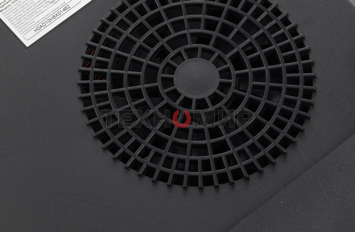 Плита настольная электрическая Hyundai HYC-0101 черный эмаль (настольная)