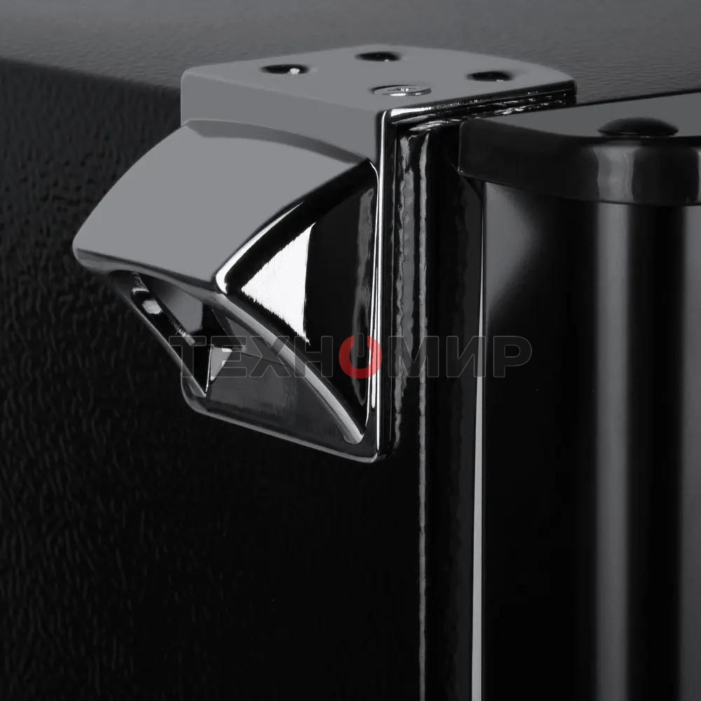 Холодильник Maunfeld MFF50RB черный однокамерный 50л, ручная разморозка