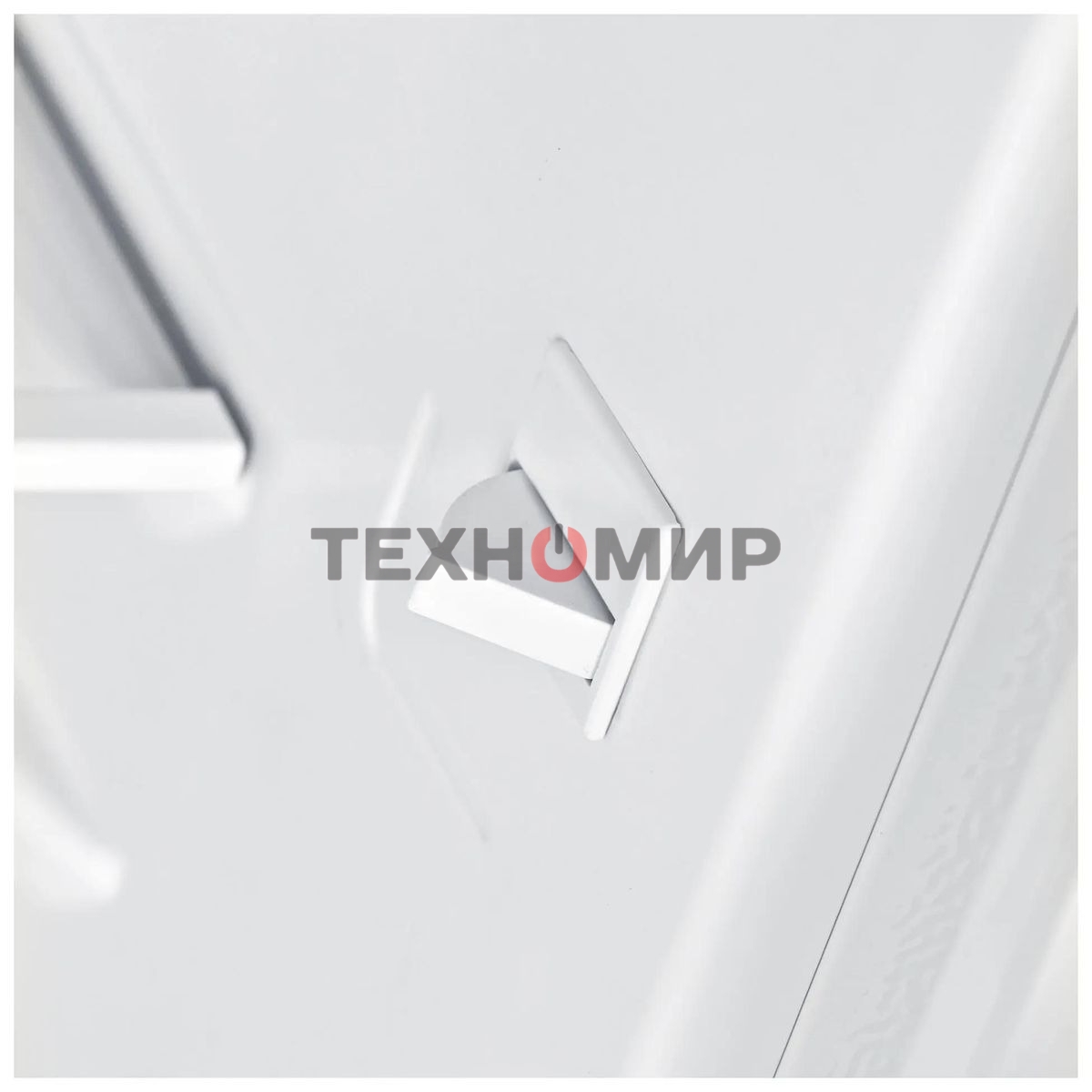 Холодильник Hyundai CT1551WT белый двухкамерный 98/33л морозилка сверху