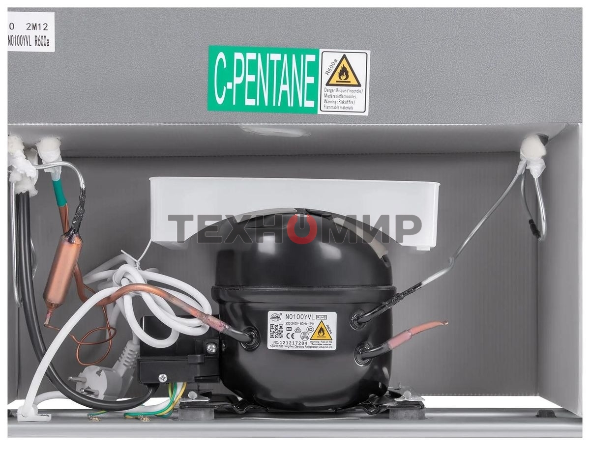 Холодильник Hyundai CT2551WT белый двухкамерный 166/40л морозилка сверху