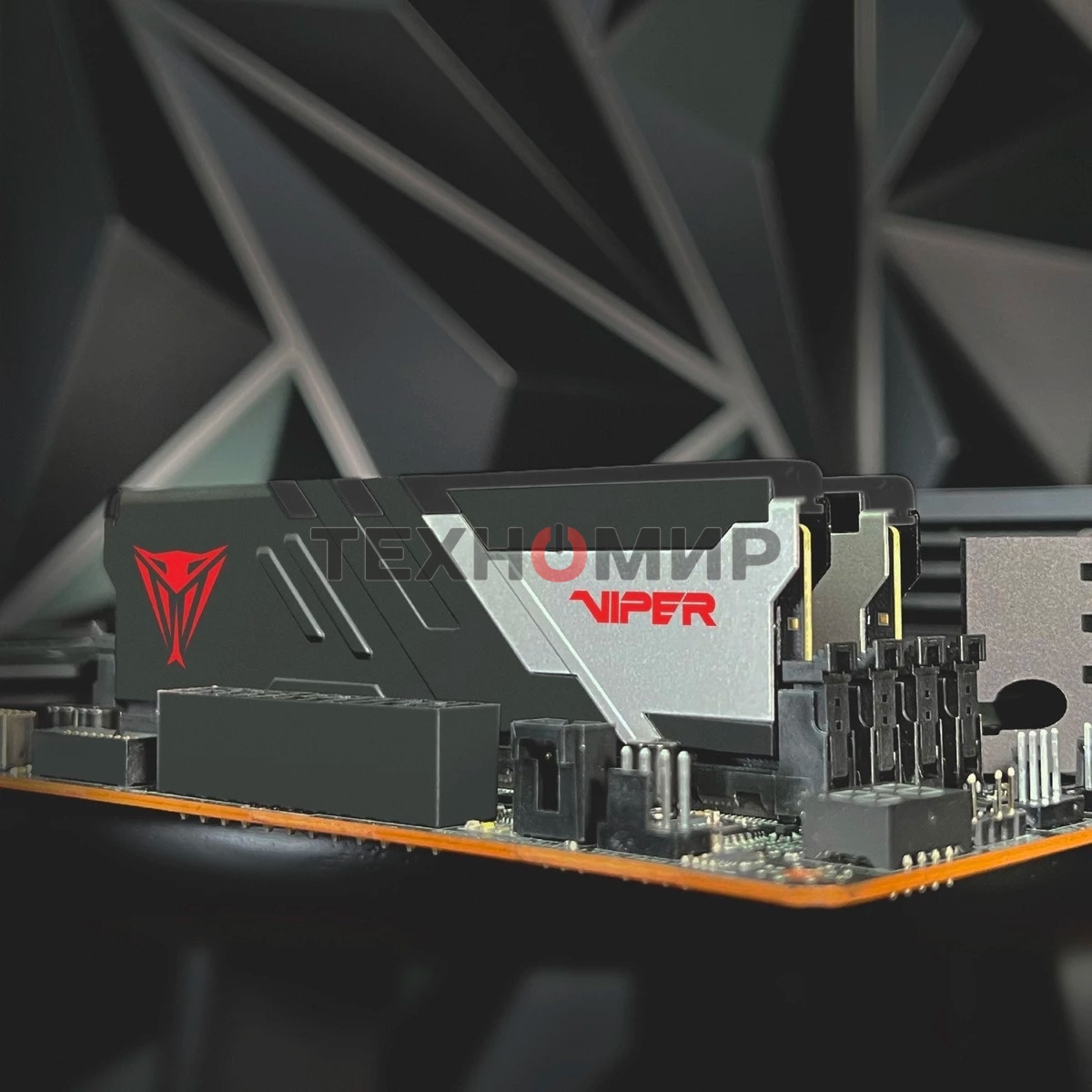 Оперативная память Patriot Memory Viper Venom, DDR5, 48Gb (2x24GB), 6000 MHz, CL30, DIMM, с радиатором, черный
