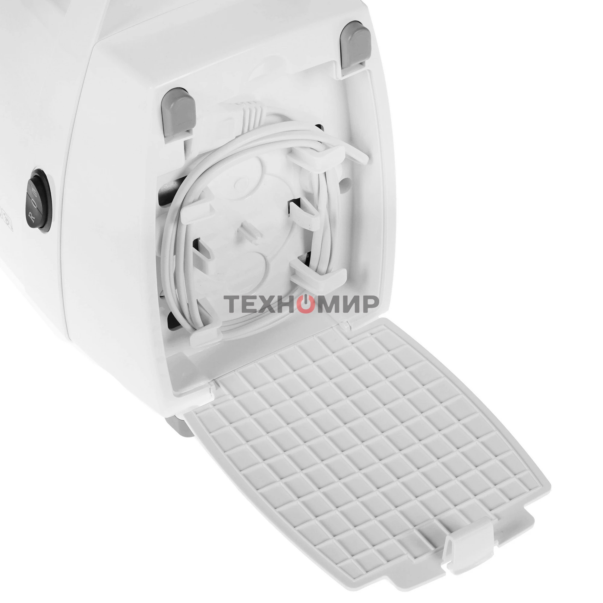 Мясорубка электрическая Аксион М33.01 белый, 1500 Вт, 1.7 кг/мин, реверс, защита от перегрузки, насадки - 3