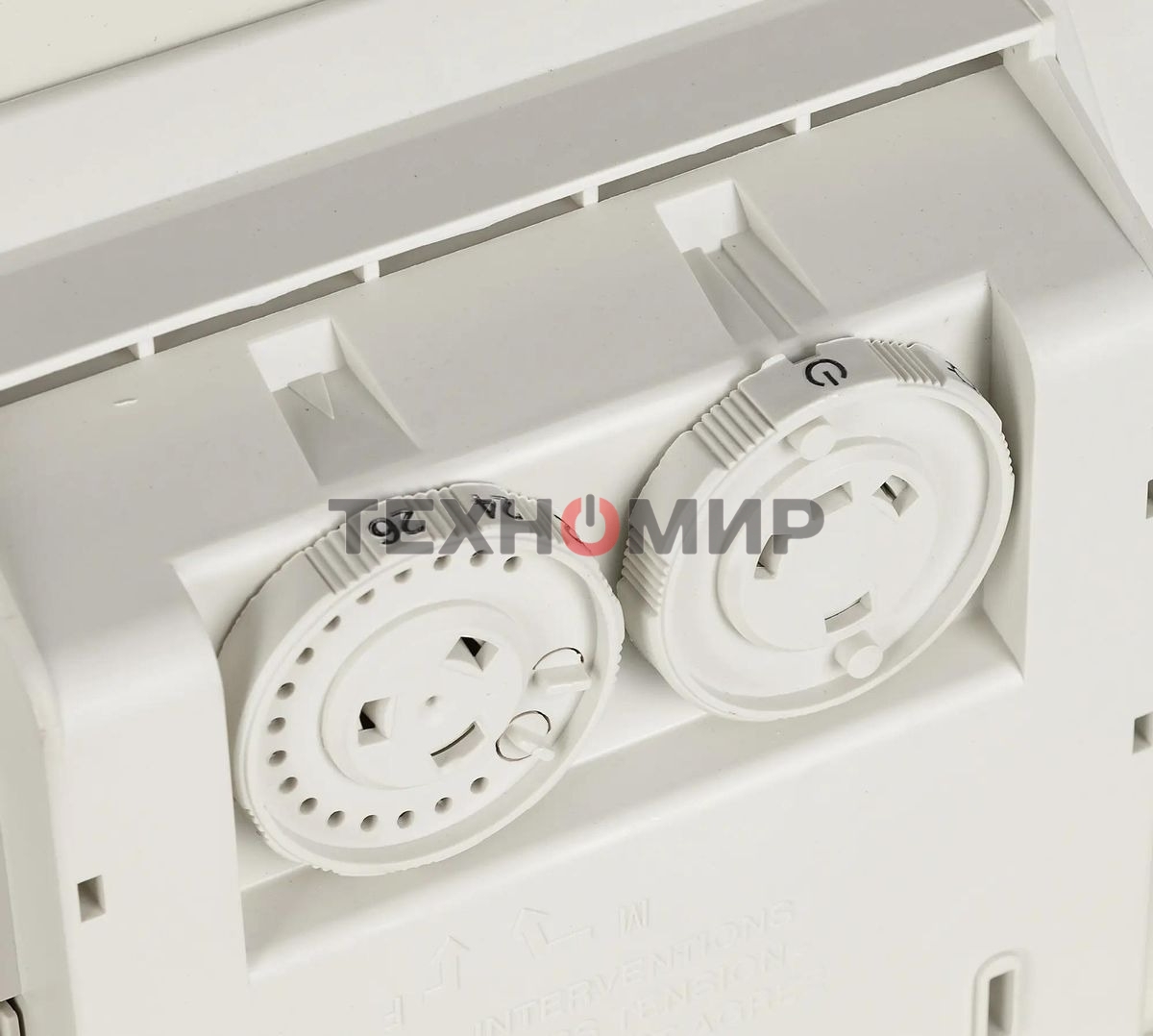 Конвектор электрический Noirot SPOT E-3 PLUS 1000Wбелый, 1000 Вт, 15 м2, электронный термостат