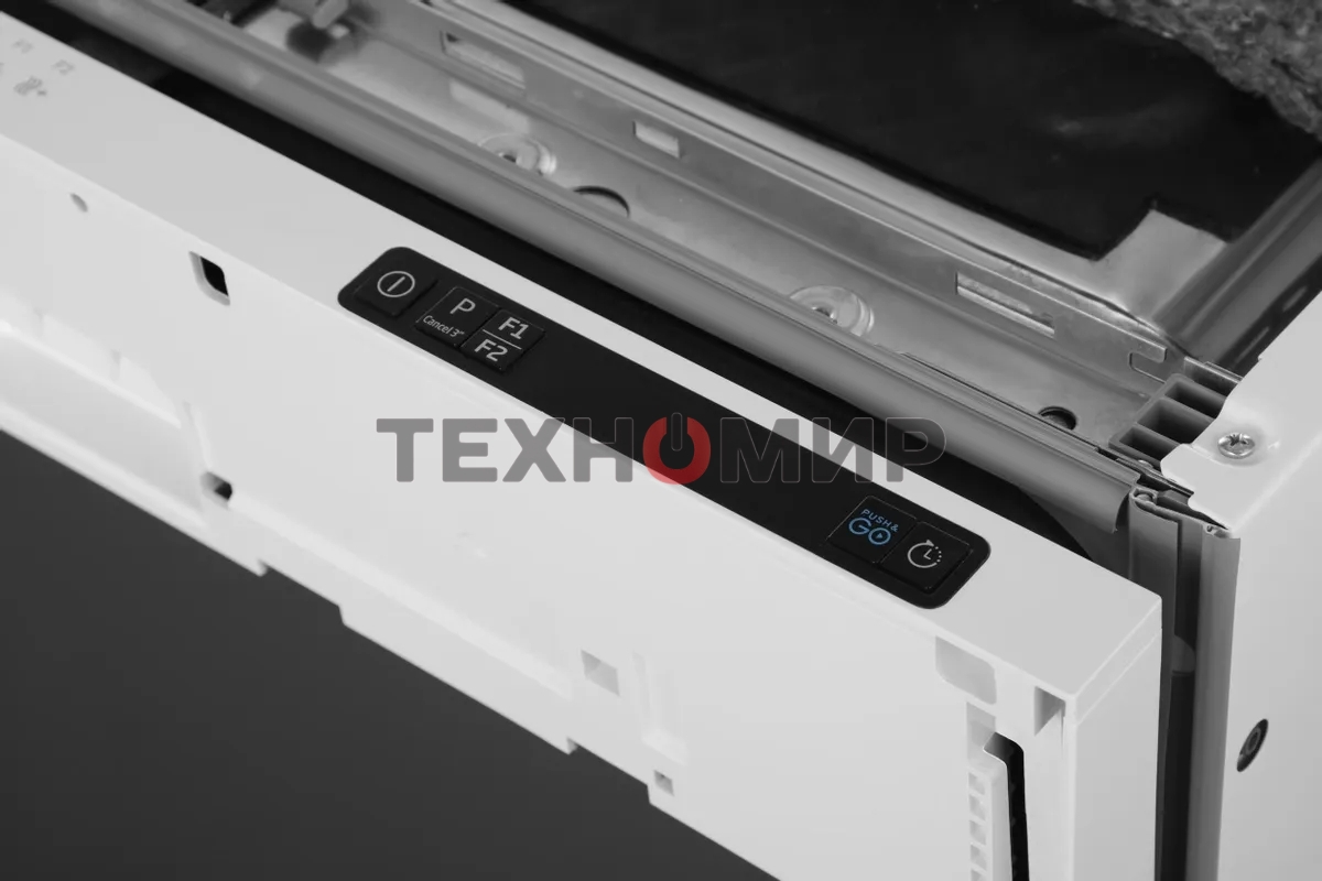 Встраиваемая посудомоечная машина Indesit DI 3C49 B, белый, 59.8 см, 13 компл., 49 дБ, класс A