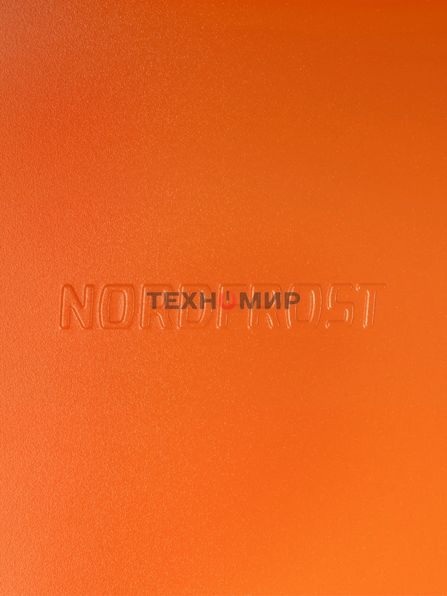Холодильник Nordfrost ORANGE NR 402 OR оранжевый однокамерный 49/11 морозилка сверху