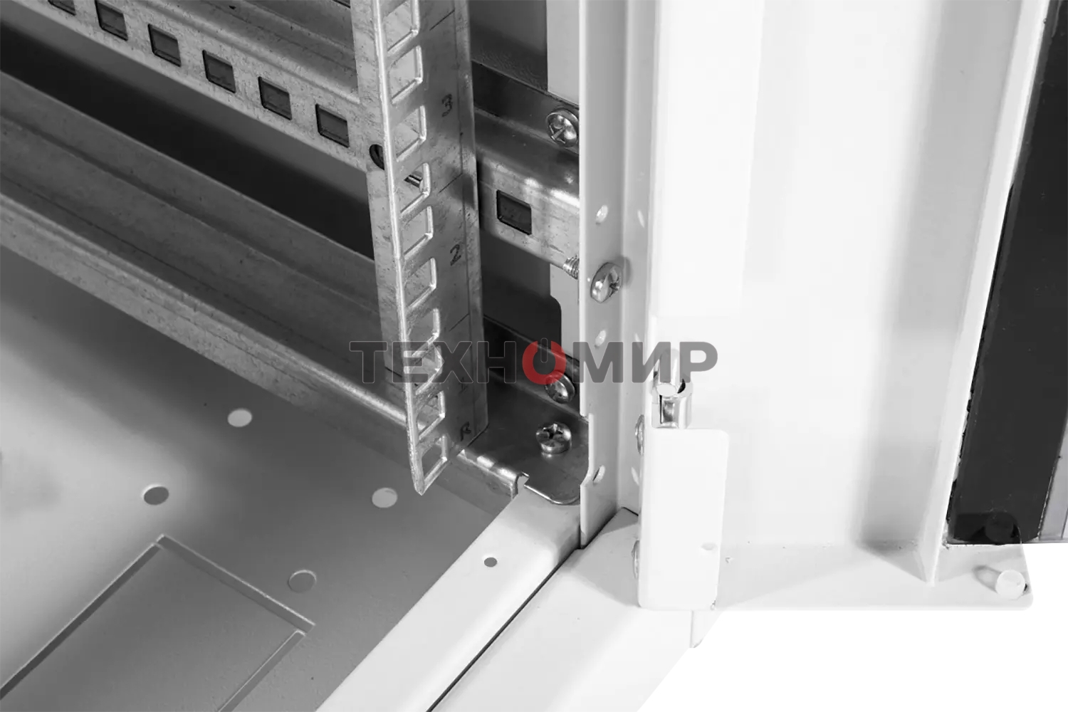 Шкаф телекоммуникационный напольный ЦМО ШТК-Э, IP20, 30U, 1454х600х1000 мм (ВхШхГ), дверь: стекло, боковая панель: сплошная, разборный, серый