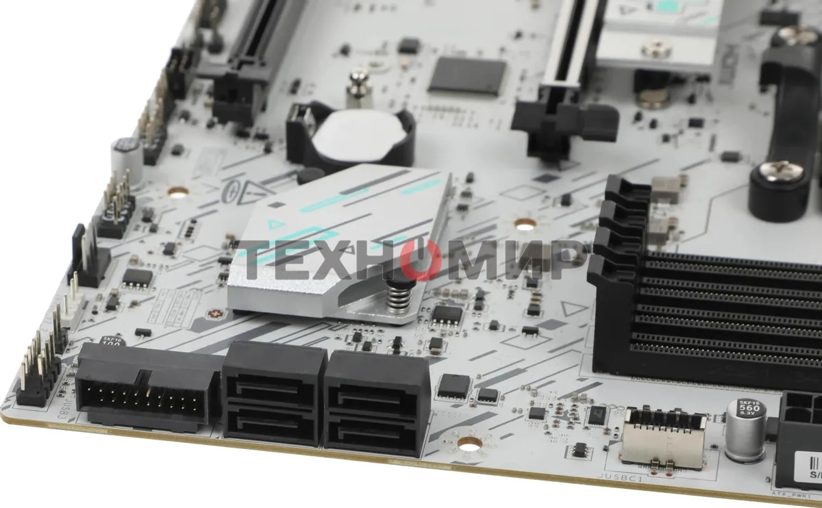 Материнская плата MSI B840M GAMING PLUS WIFI6E, AM5, AMD B840, 4xDDR5, 4xSATA, 2xM.2, 1xPCIe 4.0 x16, 1xPCIe 3.0 x4, 1xHDMI (v2.1), 1xUSB-C 10Gbps, 1xUSB-A 10Gbps, 2xUSB-A 5Gbps, 4xUSB-A 2.0, 1x2.5Gb LAN, Wi-Fi 6E, Bluetooth 5.3, 2x3.5 мм, 7.1, mATX