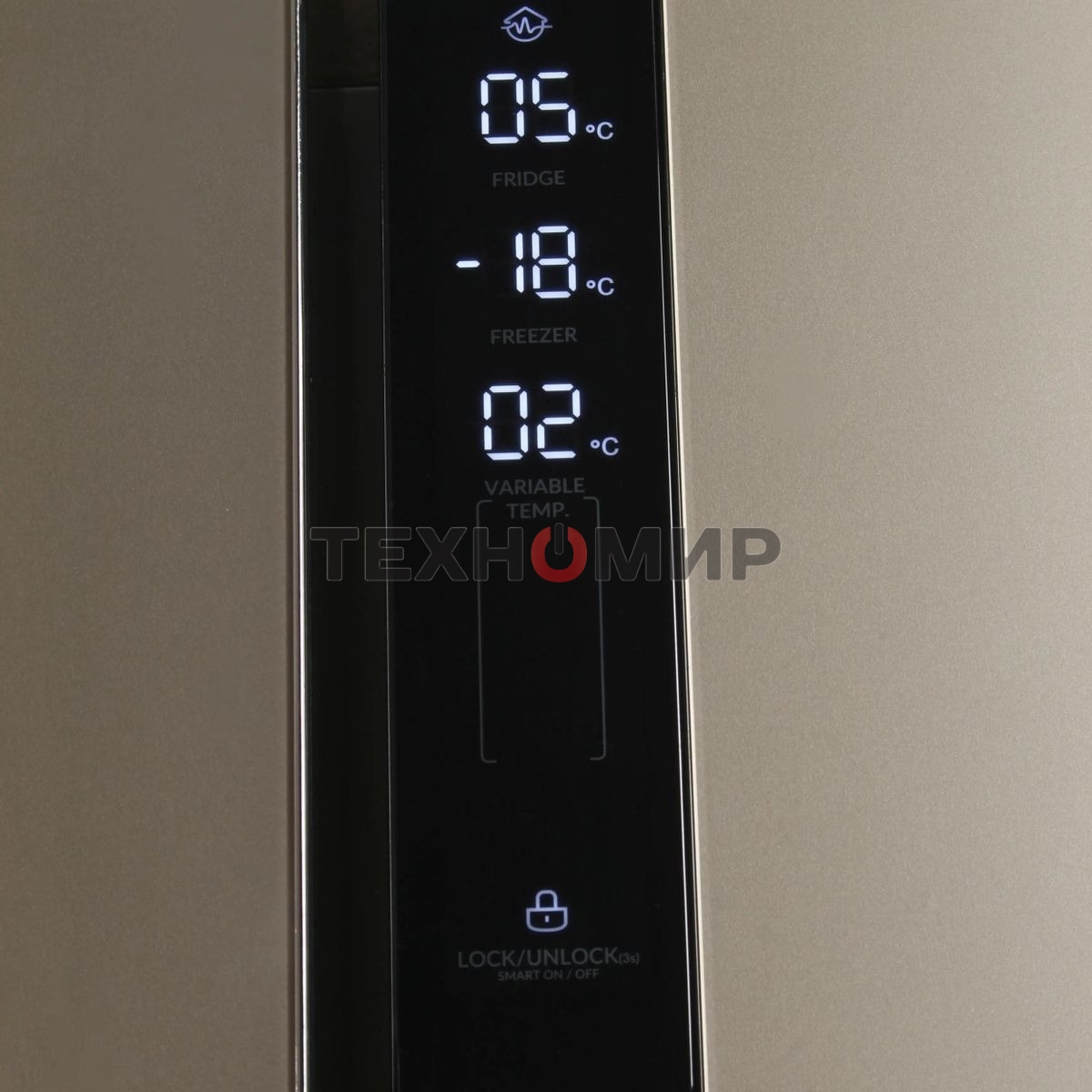 Холодильник Hyundai CS6073FV шампань трехкамерный 329/223л морозилка сбоку, No Frost, Side by Side