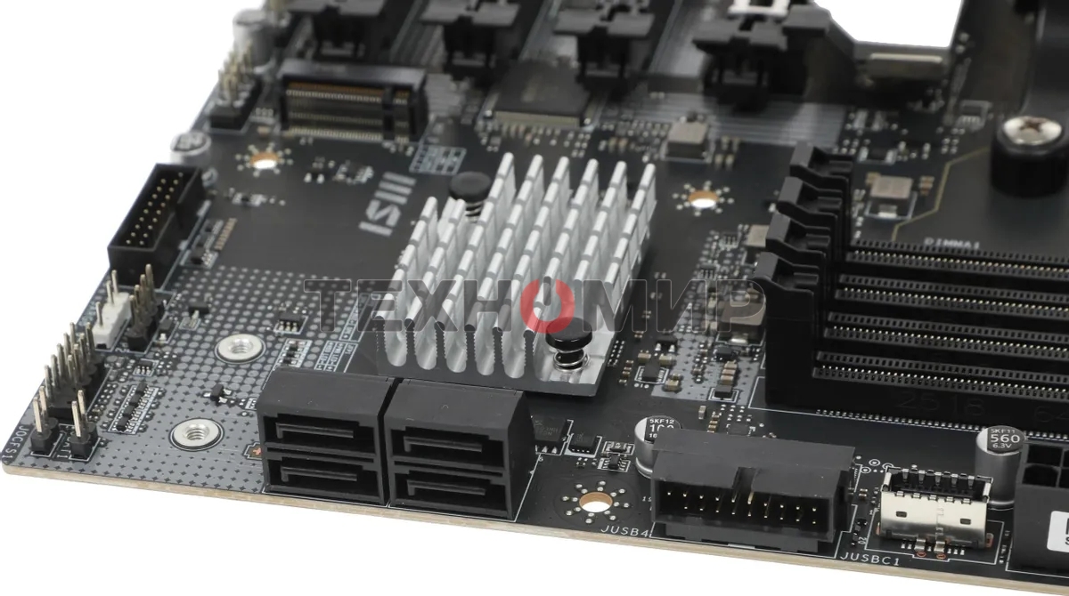 Материнская плата MSI PRO B850M-P WIFI, AM5, AMD B850, 4xDDR5, 4xSATA, 3xM.2, 1xPCIe 5.0 x16, 1xPCIe 4.0 x4, 2xPCIe 3.0 x1, 1xHDMI, 2xUSB-C 10Gbps, 1xUSB-A 5Gbps, 1xUSB-A 10Gbps, 4xUSB-A 2.0, 2x3.5 мм, S/PDIF, 1x5Gb LAN, Wi-Fi 7, Bluetooth 5.4, 7.1, mATX