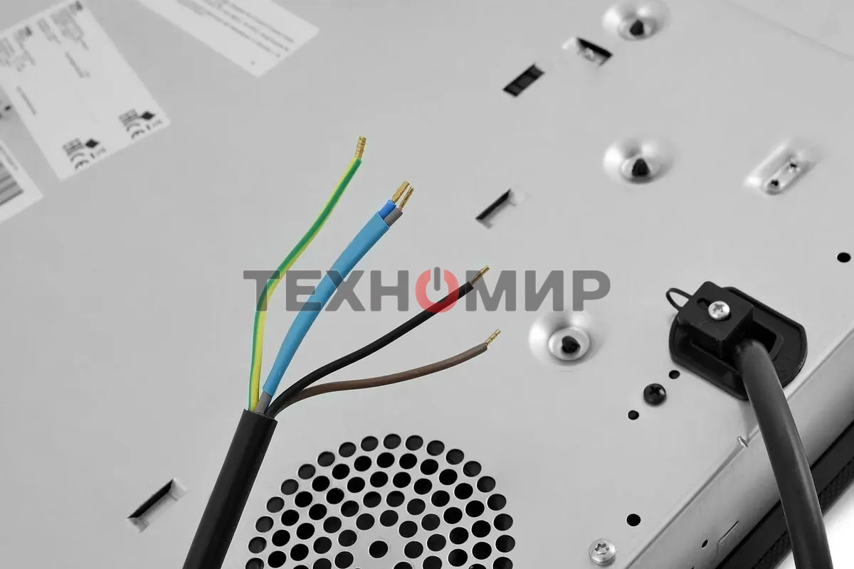 Индукционная варочная панель Beko HII 64400 MT черный