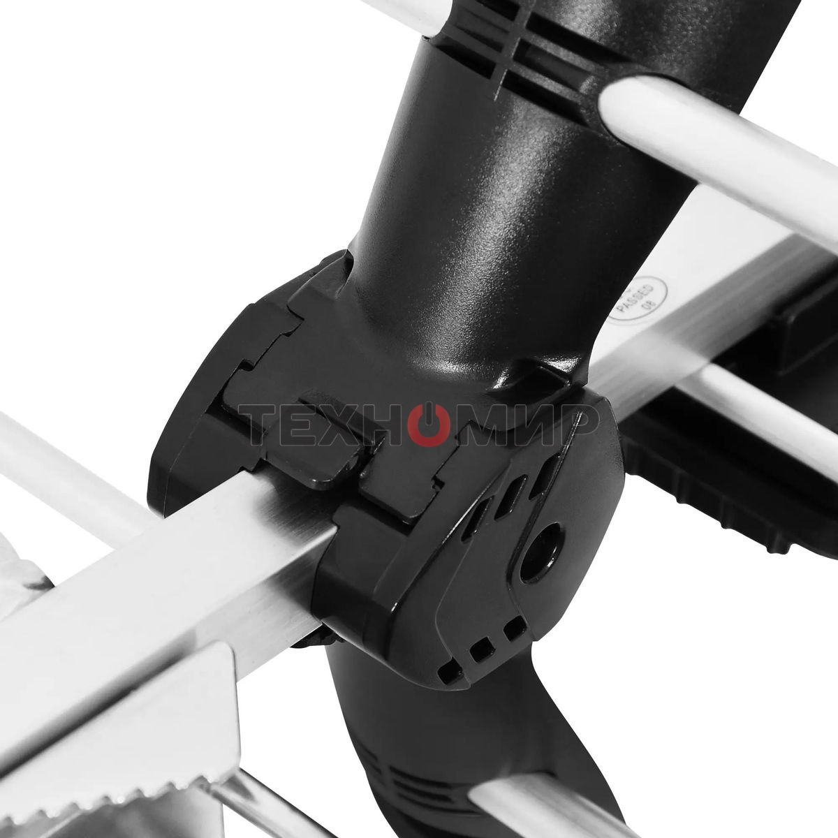 Антенна телевизионная пассивная Hyundai H-TAE260 серебристый