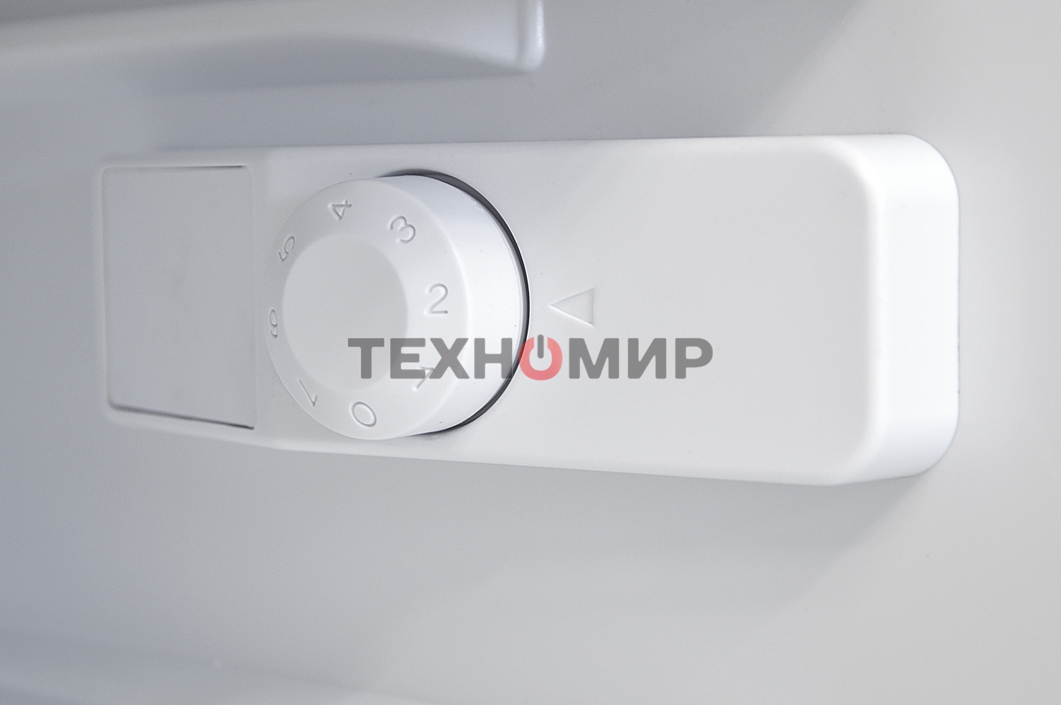 Холодильник Nordfrost NR 403 AW белый однокамерный 100/11 л морозилка сверху, ручная разморозка