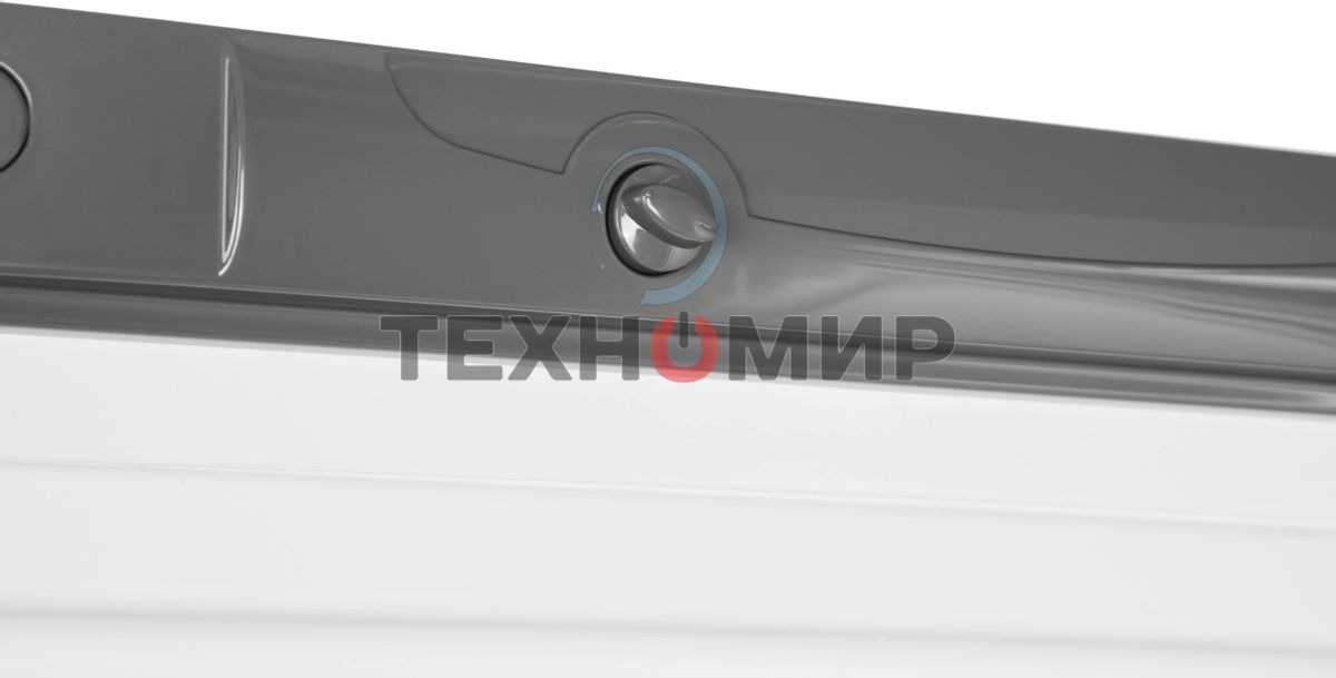 Морозильная камера Indesit DSZ 5175 G серебристый, 261 л, 4 ящика