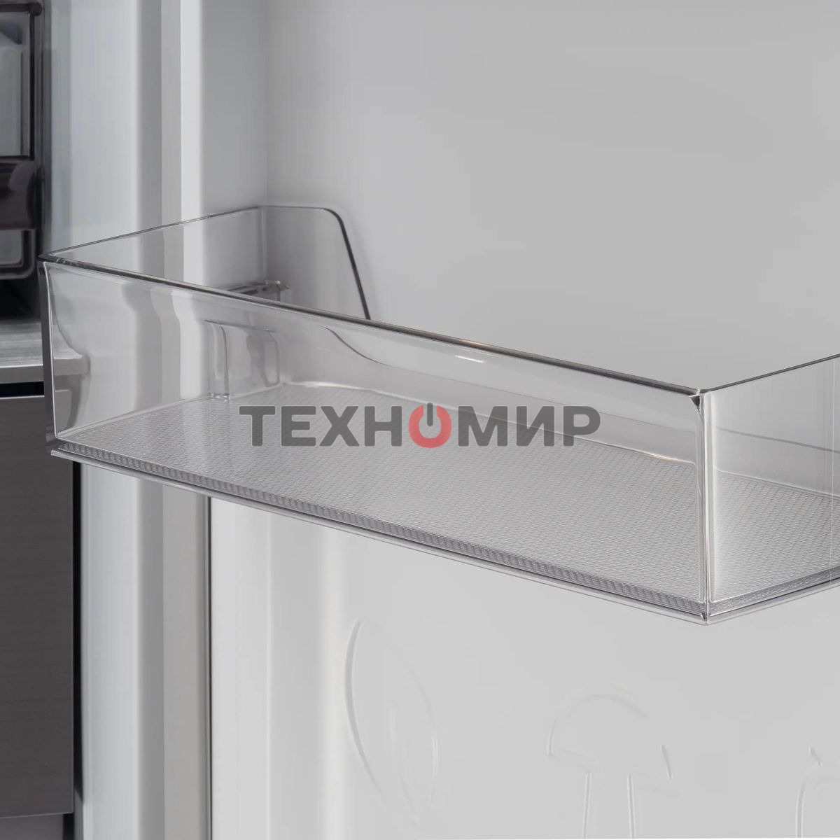 Холодильник Hyundai CM55043F черный стекло трехкамерный, 354/186, морозилка снизу, No Frost, Side by Side