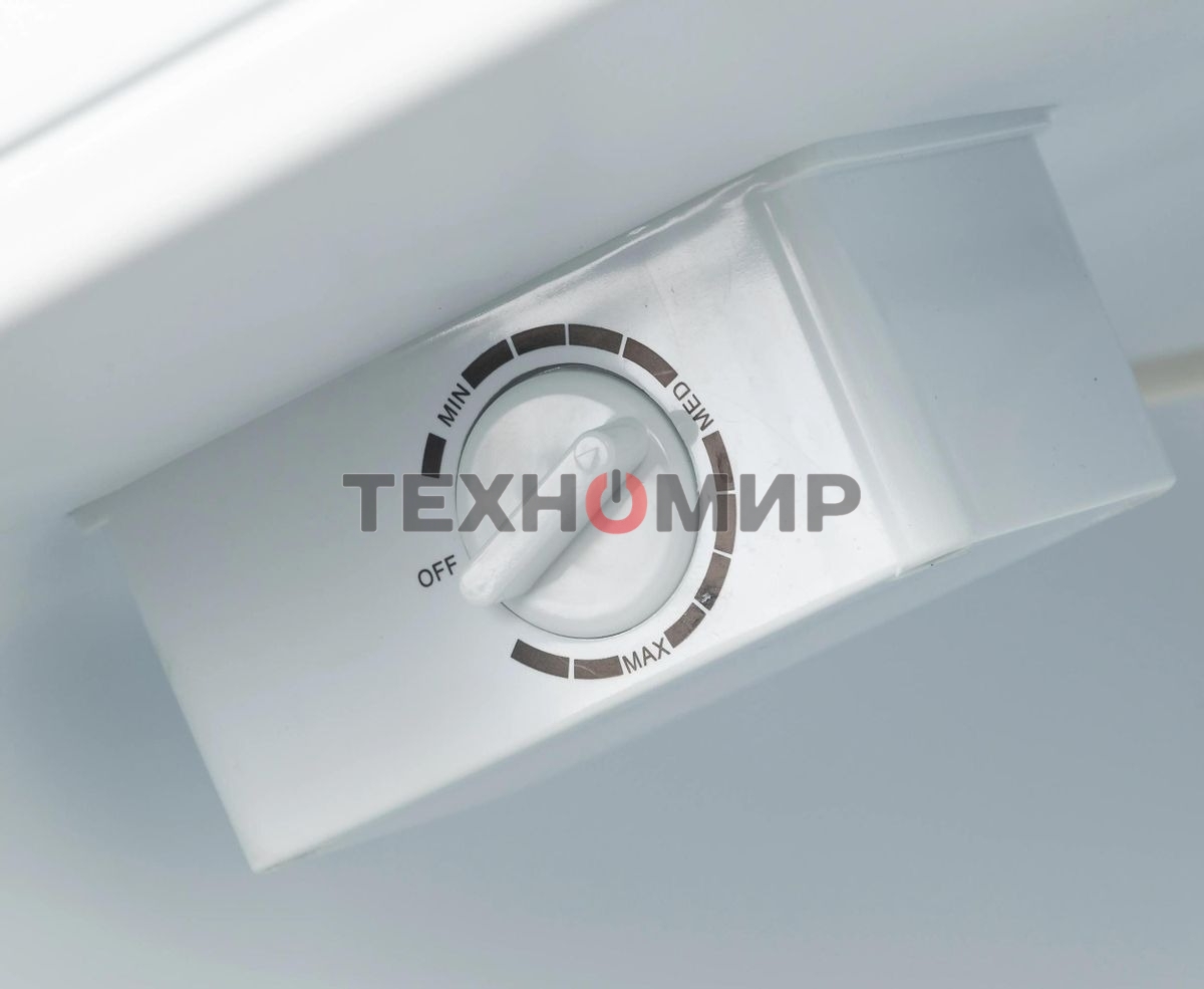 Холодильник Hyundai CO1002 белый однокамерный 65л, ручная разморозка