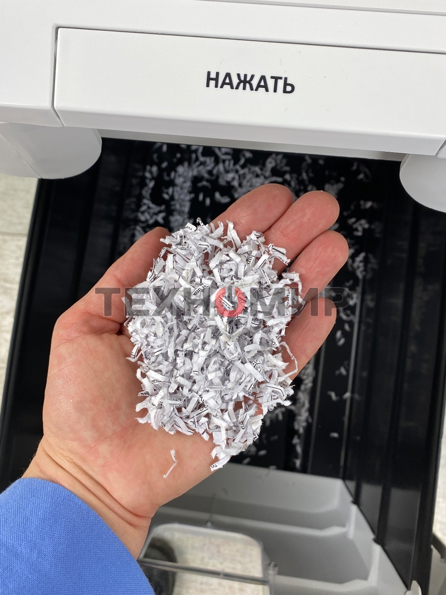 Шредер Heleos АП40-5 белый с автоподачей (секр.P-5) фрагменты 180лист. 37лтр. скрепки скобы пл.карты