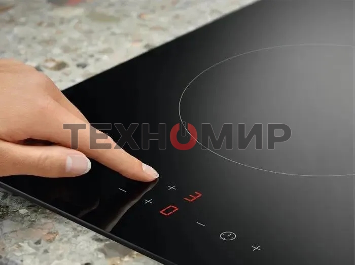 Варочная панель Electrolux LHR3233CK черный