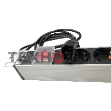 Блок розеток Rem-10 с выкл., 8 Sсhuko, 10 A, алюм., 19