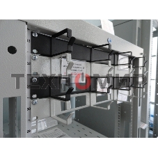 Кабельный органайзер с окнами 19