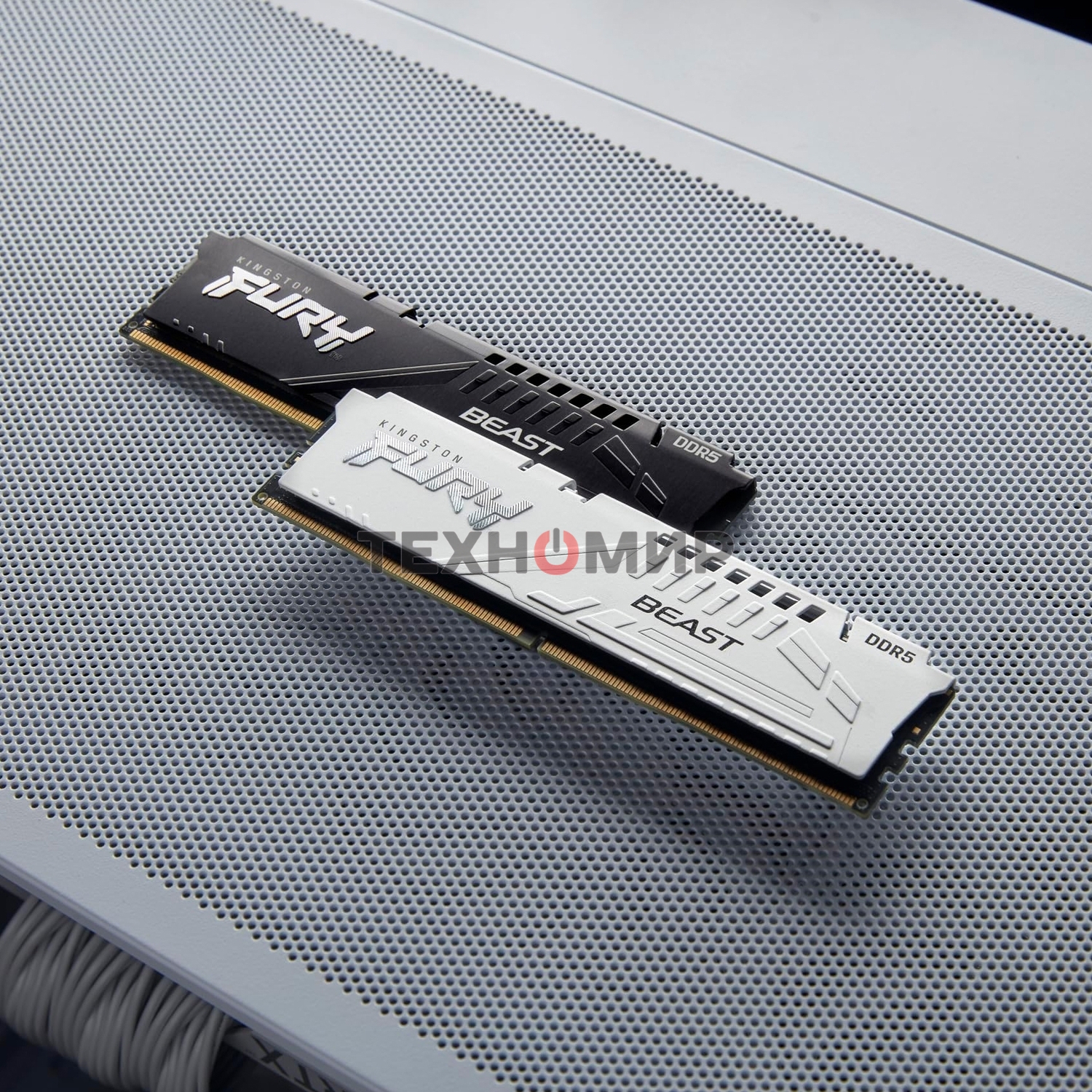 Оперативная память Kingston Fury Beast, DDR5, 16Gb (1x16GB), 5200MHz, CL40, DIMM, с радиатором, белый