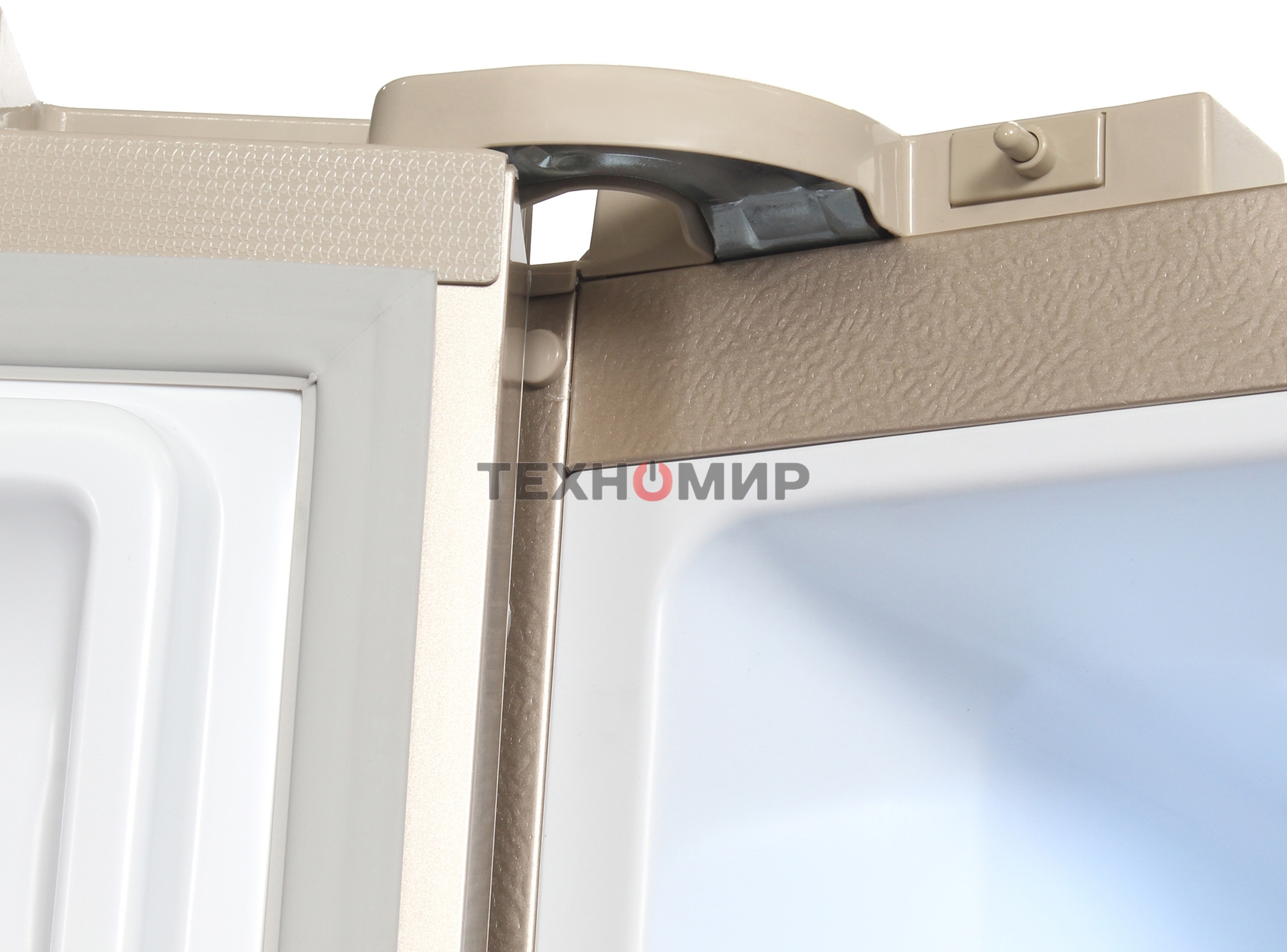 Холодильник Hyundai CS6073FV шампань трехкамерный 329/223л морозилка сбоку, No Frost, Side by Side