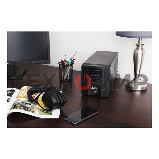 Источник бесперебойного питания APC Smart-UPS SMT750IC 500Вт 750ВА черный