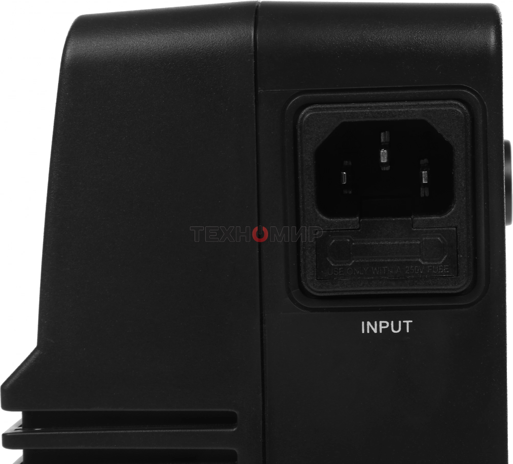 Источник бесперебойного питания SKAT-UPS 800 AI ИБП 220В 480Вт 1 АКБ 9А.ч внутр. меандр. стаб-ция напр-я. 6 выходов Бастион 452