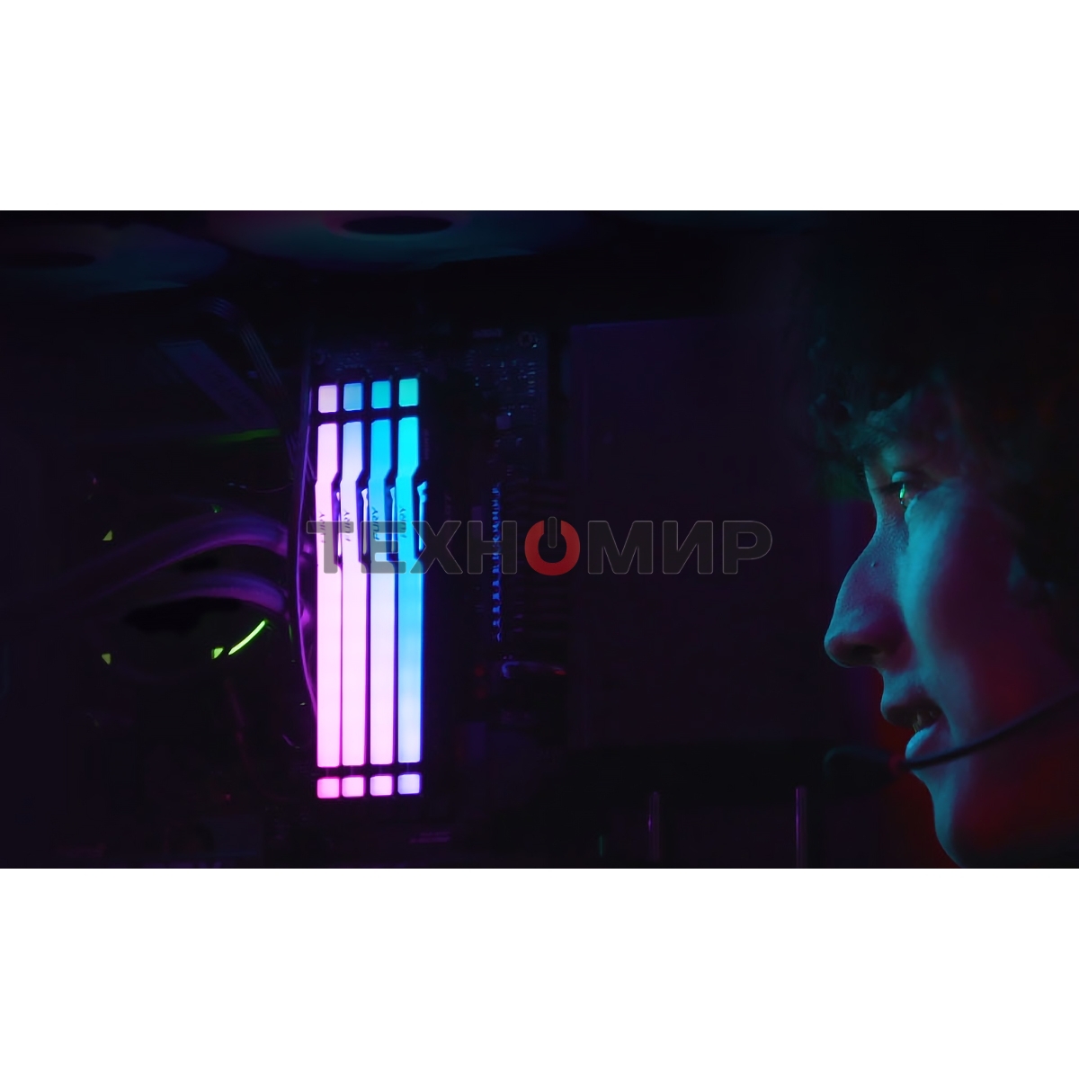 Оперативная память Kingston Fury Beast, DDR5, 32Gb (1x32Gb), 6000MHz, CL30, DIMM, с радиатором, RGb, черный