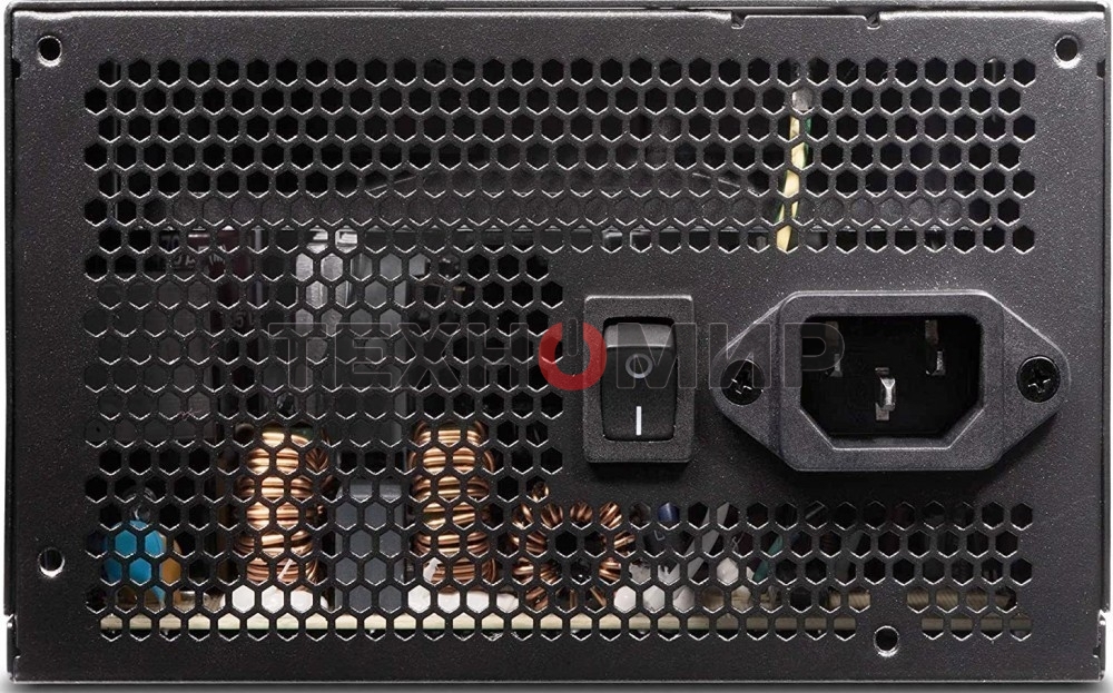 Блок питания ADATA XPG PYLON 750 (PYLON750B-BKCEU), 750 Вт, 120мм, 80 PLUS Bronze, 120мм, черный