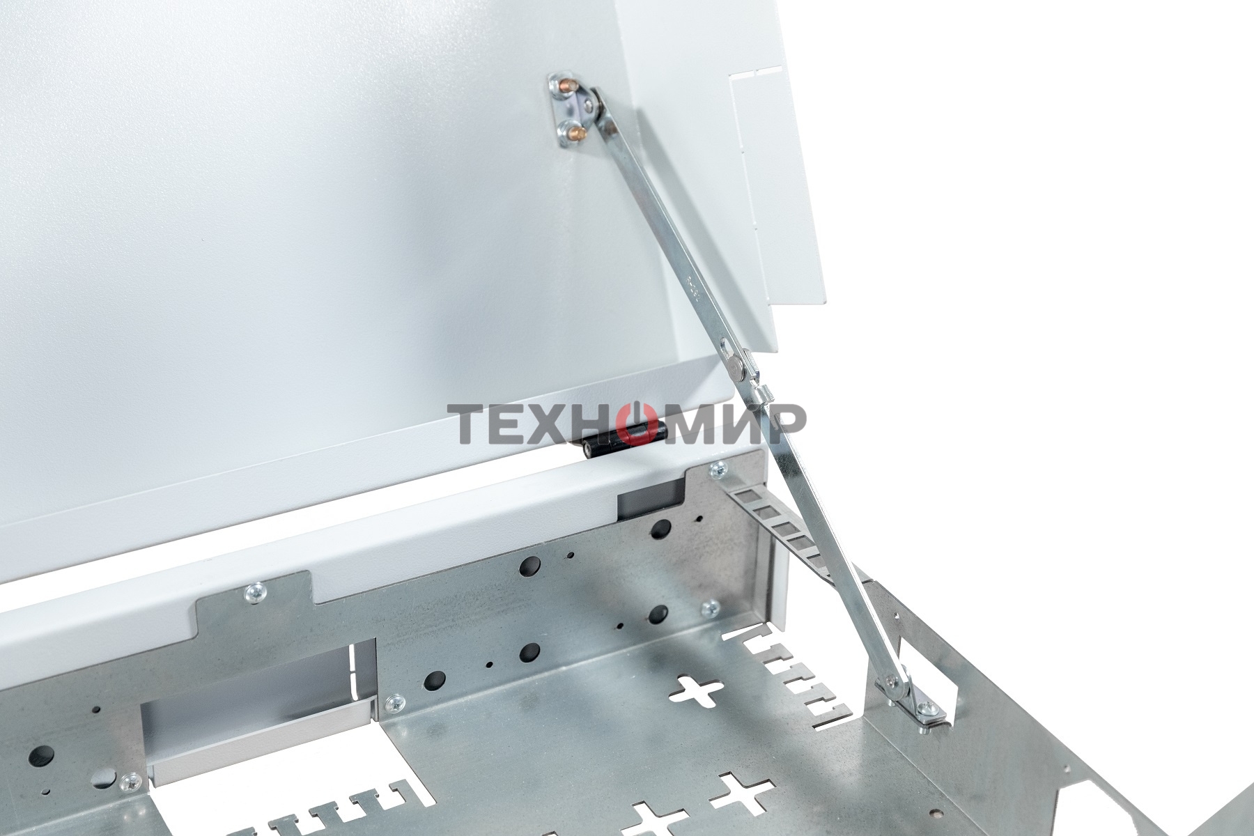 Шкаф коммутационный NTSS (NTSS-SOHO5U) настенный 5U 520x140 мм пер. дв. стекл несъемн. бок. пан. 80 кг белый IP20