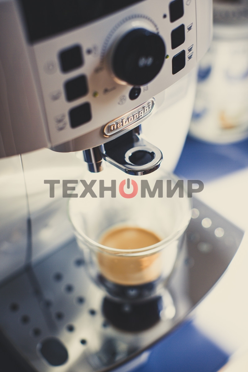 Кофемашина автоматическая DeLonghi ECAM 21.117.SB серебристый/черный, исп. кофе - зерновой/молотый, 1.8 л, 1450 Вт, 15 бар