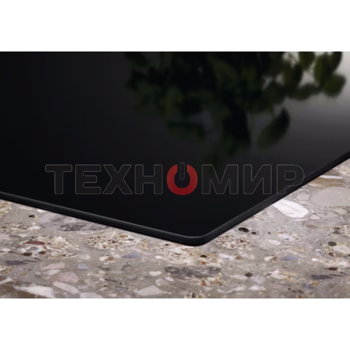 Индукционная варочная панель Electrolux LIL61424C черный