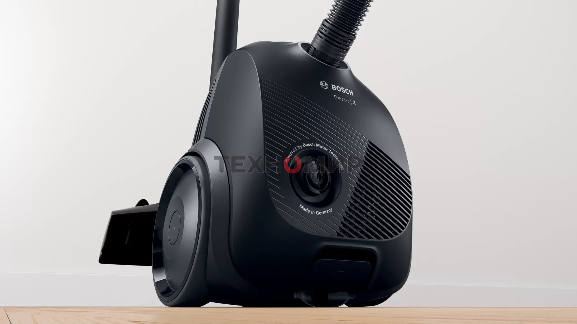 Пылесос Bosch BGBS2LB1 черный, 600 Вт, уборка сухая, пылесборник мешок 3.5 л