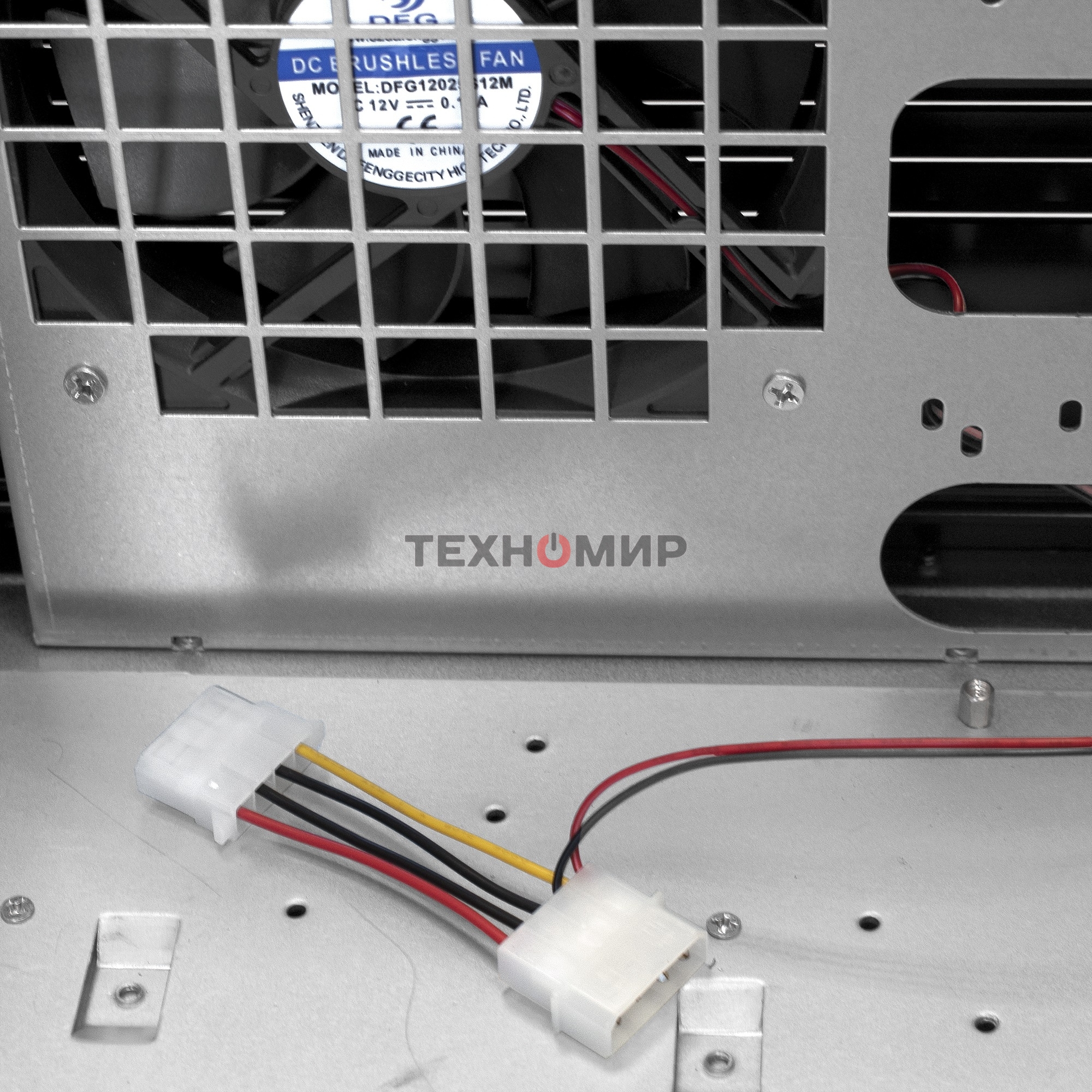 Серверный корпус ExeGate Pro 4U390-05 (RM 19