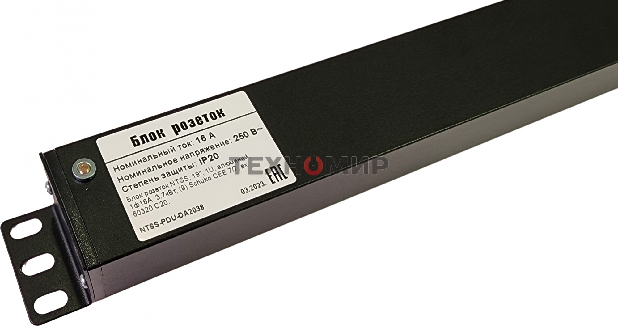 Блок распределения питания NTSS NTSS-PDU-DA2035 гор.размещ. 9x базовые 16A C20