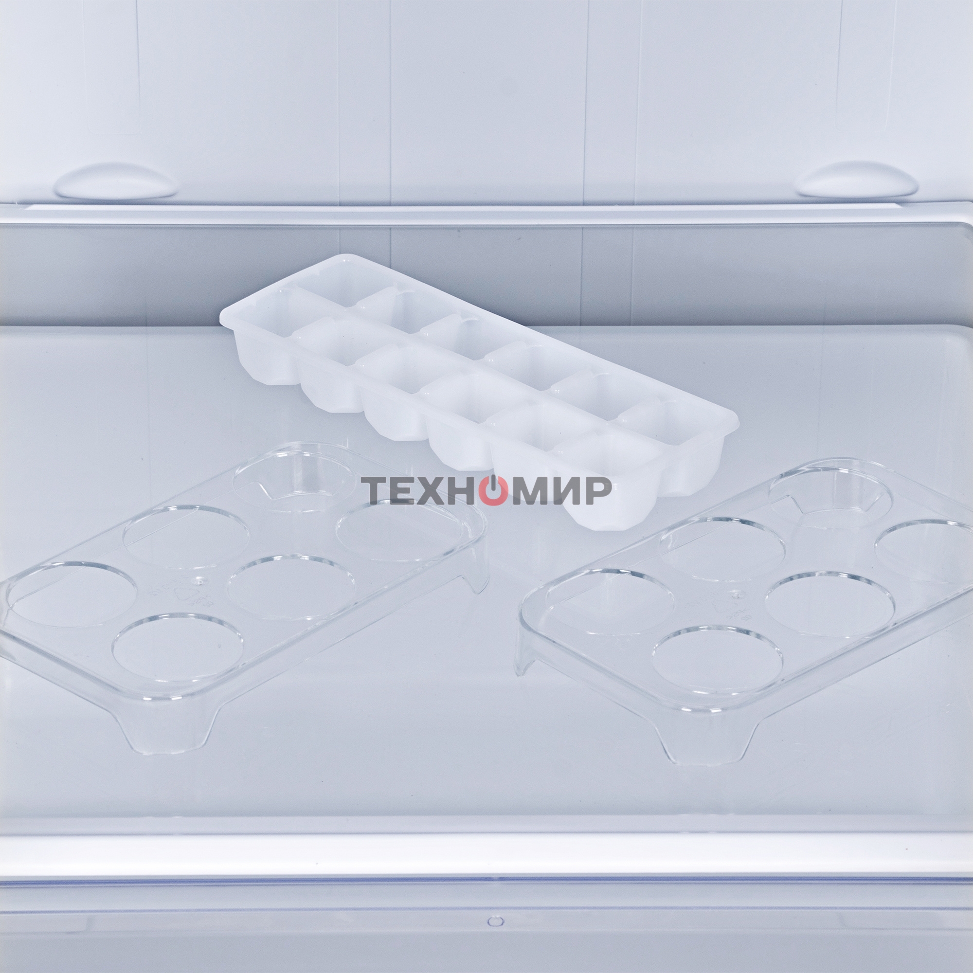 Холодильник Hyundai CS6503FV черное стекло двухкамерный инвертер 407/205л морозилка сбоку