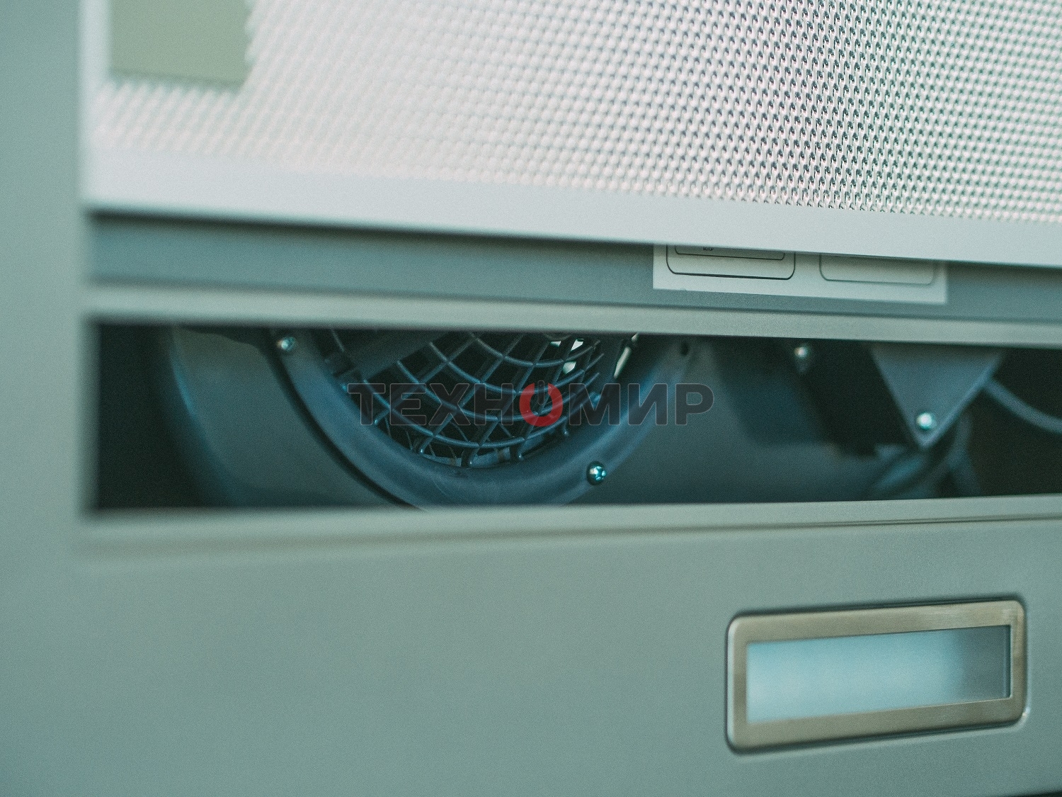 Вытяжка встраиваемая LEX HUBBLE 2M 600 INOX 820м3/час LED лампы